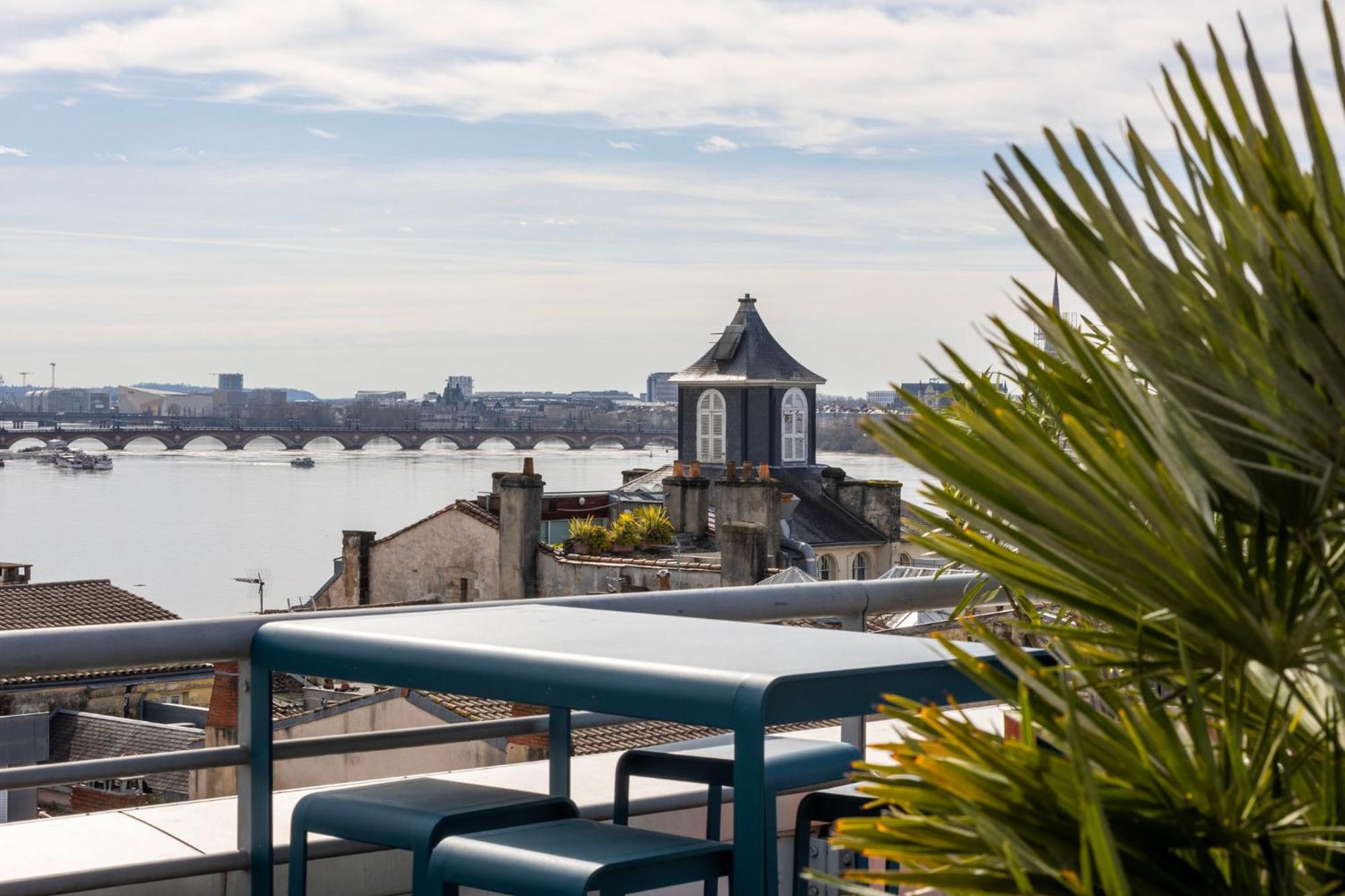 Hotel Indigo Bordeaux Centre Chartrons By Ihg Bagian luar foto